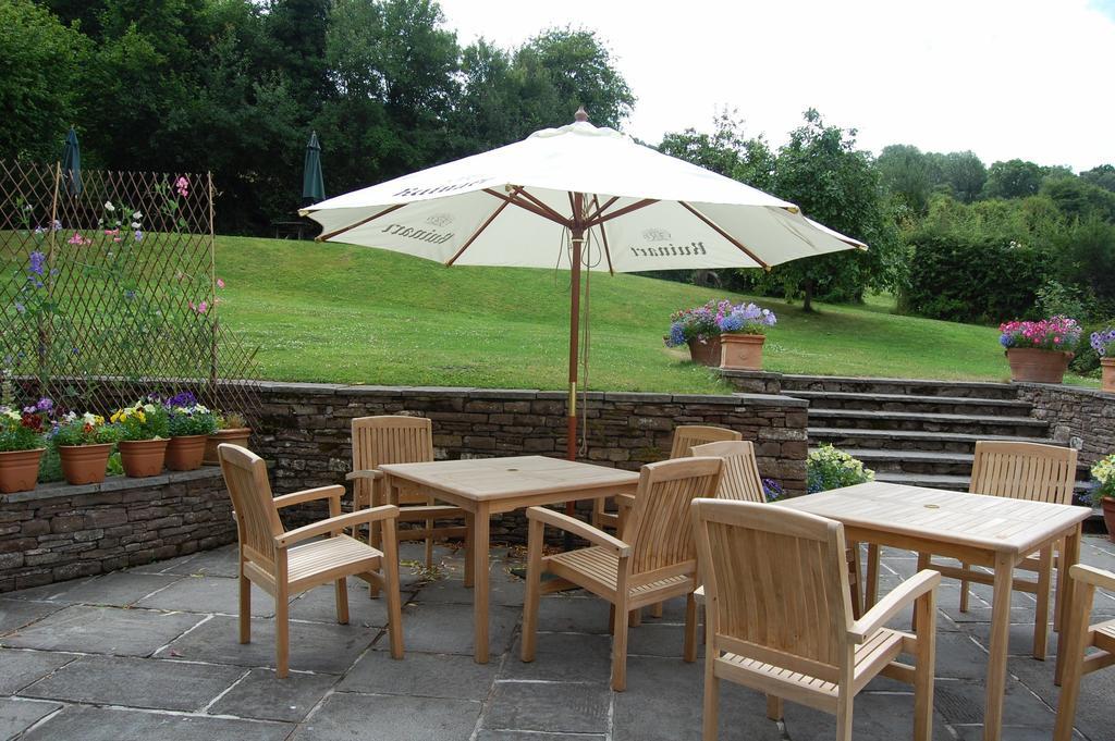 The Bell At Skenfrith Hotel Exterior photo