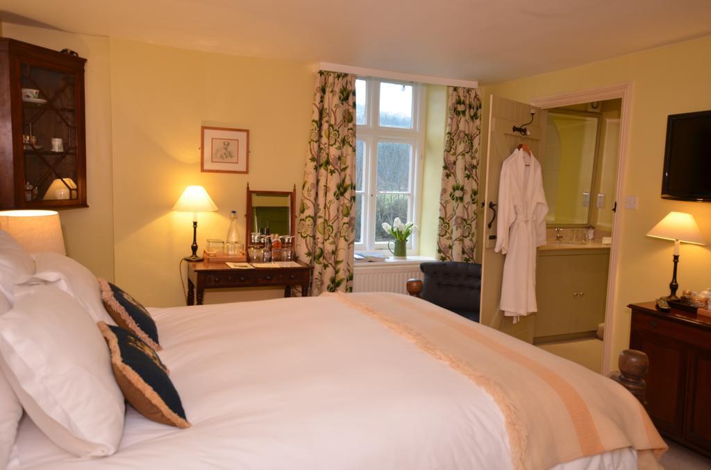 The Bell At Skenfrith Hotel Exterior photo